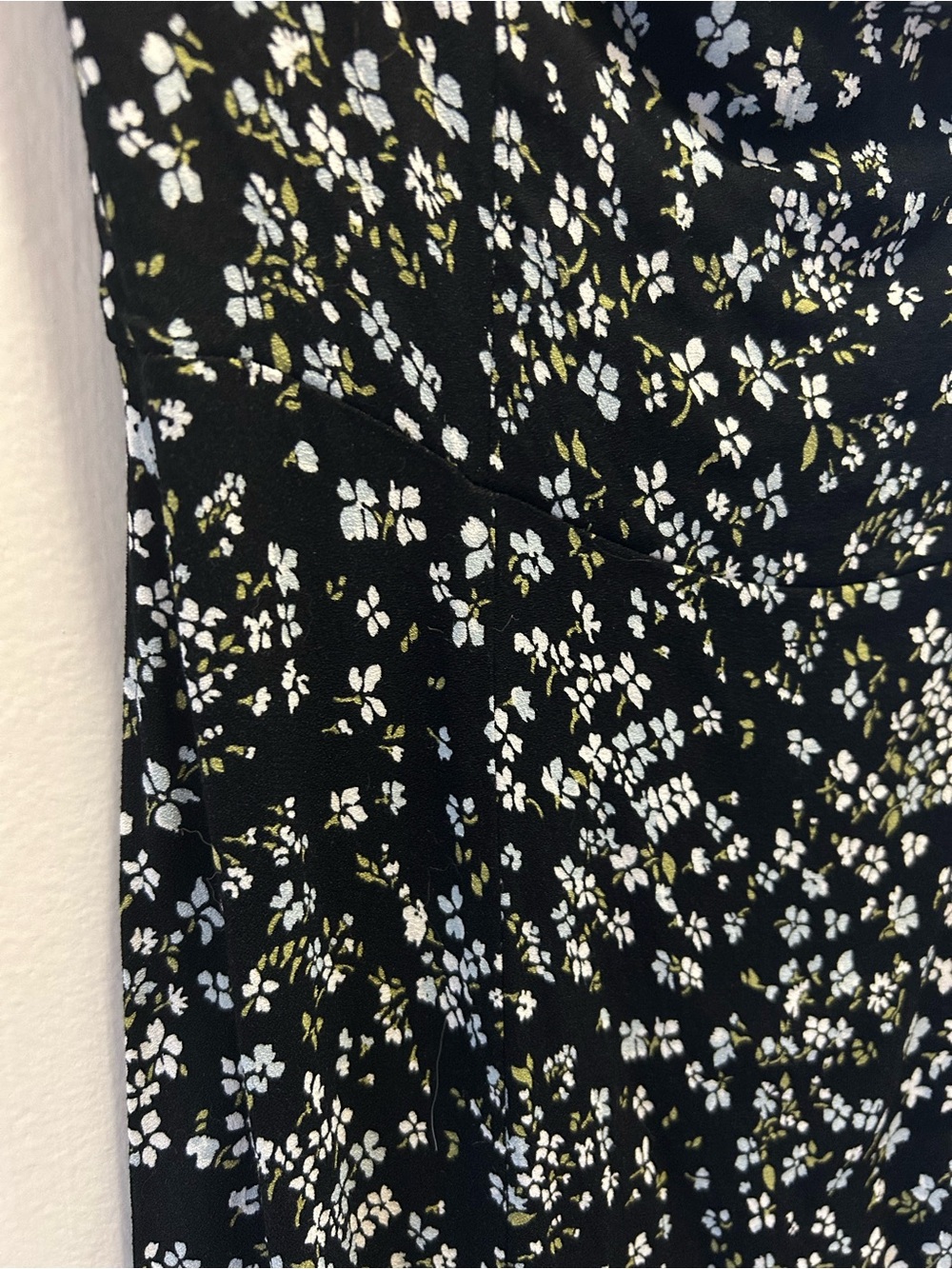 Reformation Bryson Dress in Colette - Picture 4 of 6